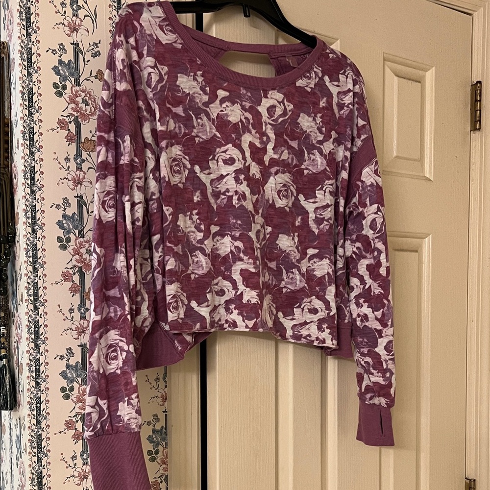 Free people movement my time graphic long sleeve top size s